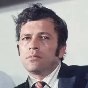 نیکوس سامپسون